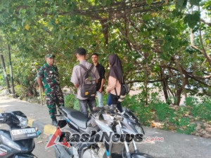 Babinsa Ende Ciptakan Kamtibmas Kondusif Lewat Interaksi dengan Mahasiswa