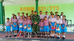 Kenalkan Tugas TNI, Kodim 1621/TTS Sambut 20 Siswa SMP Sint Vianney Soe