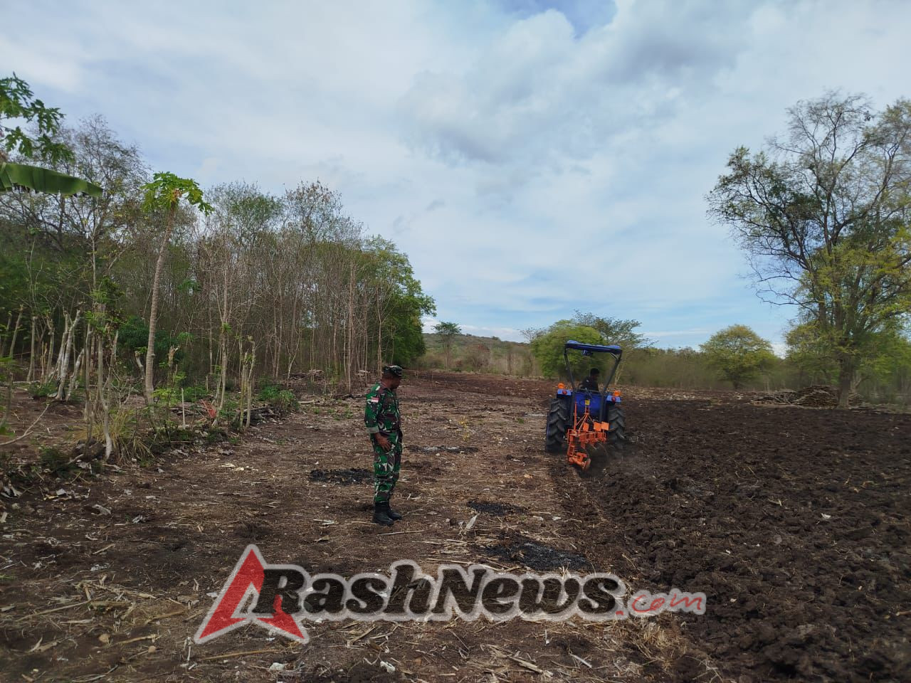 Pendampingan Babinsa Perkuat Produktivitas Petani U’karang di Kabola