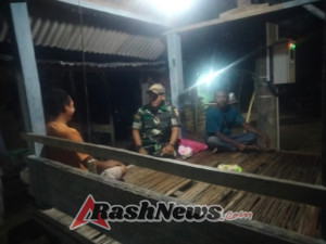 Patroli Rutin Babinsa Poto Tano Jadi Upaya TNI Ciptakan Lingkungan Aman dan Nyaman