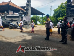 Aparat dan Masyarakat Wujudkan Kekhidmatan Persembahyangan Galungan di Bubunan Tanpa Kendala