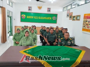 Puluhan Prajurit dan Persit Kodim 1623/Karangasem mengikuti Vidcon terkait talkshow bintal Idiologi