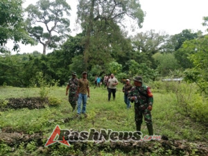 Pantau Kawasan Hutan, Personil Babinsa Koramil Betun Bersama BKSDA Patroli di Kawasan Hutan Lindung