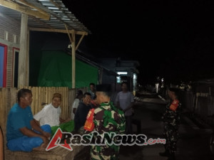Koramil 1608-03/Sape Bersama Warga Awasi Situasi Wilayah di Desa Lambu