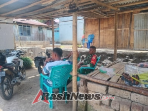 Babinsa Koramil 1602-02 Aktif Berinteraksi dengan Warga dalam Komsos dan Pamwil