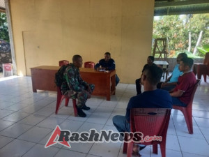 Komsos Babinsa Sertu Fonseca Ciptakan Lingkungan Kondusif di Doreng