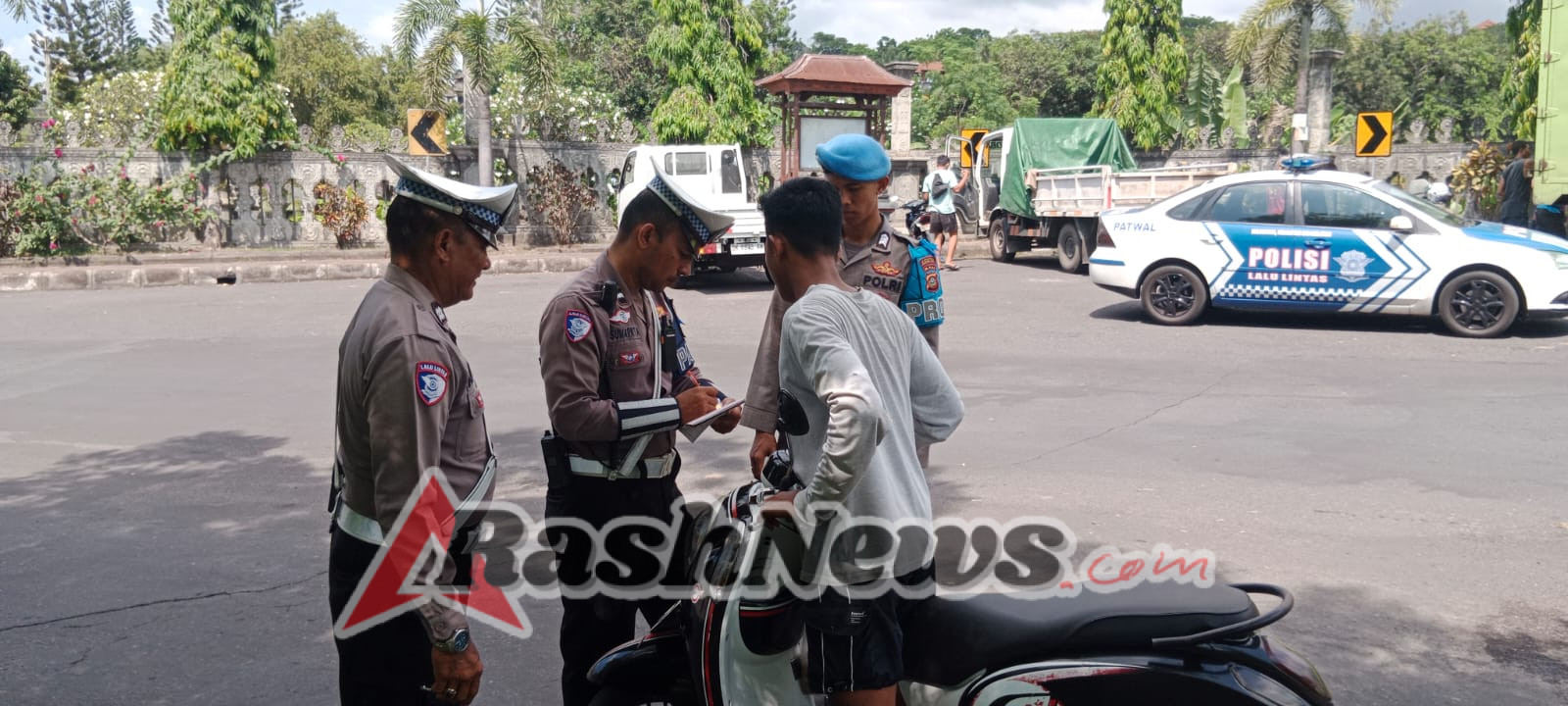 Satgas III Gakkum Ops Zebra Agung 2025 Sat Lantas Polres Karangasem Gencarkan Penindakan, Teguran, dan Himbauan