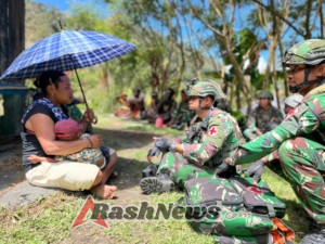Satgas Yonif 743/PSY Berikan Perawatan dan Edukasi Kesehatan Kepada  Masyarakat Papua