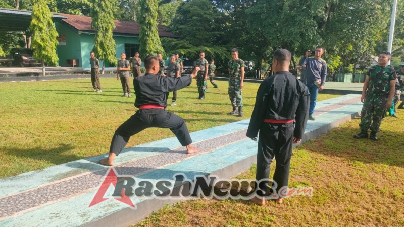 Prajurit Antusias Ikuti Latihan Bela Diri Militer di Kodim 1614/Dompu