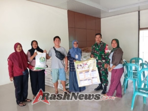 Sinergi TNI dan Pemerintah Desa Kokarlian Dalam Penyaluran Bantuan Pangan 2025
