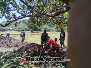 Kehadiran Babinsa di Desa Detukeli Perkuat Hubungan TNI-Rakyat dan Rasa Aman Masyarakat