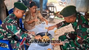 Perkuat Ekonomi Warga Perbatasan, Satgas Pamtas Gelar Pelatihan Olahan Pisang