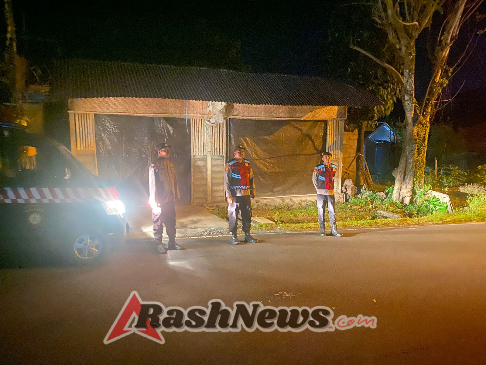 Dengan ” Bluelight ” Patrol, Polsek Bebandem Cegah Kejahatan Malam Hari