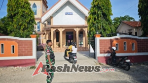 TNI Amankan Ibadah Minggu, Koramil 1627-01/Ba’a Pastikan Gereja Efata Lekione Kondusif