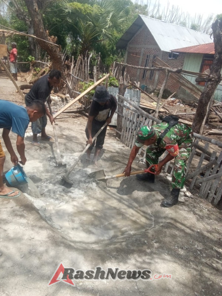 Babinsa Sertu Denis Fernandes Ajak Warga Perkuat Gotong Royong Lewat Karya Bhakti