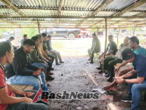 Kolaborasi Babinsa dan Masyarakat Desa Wahang dalam Penataan Tapal Batas Taman Nasional