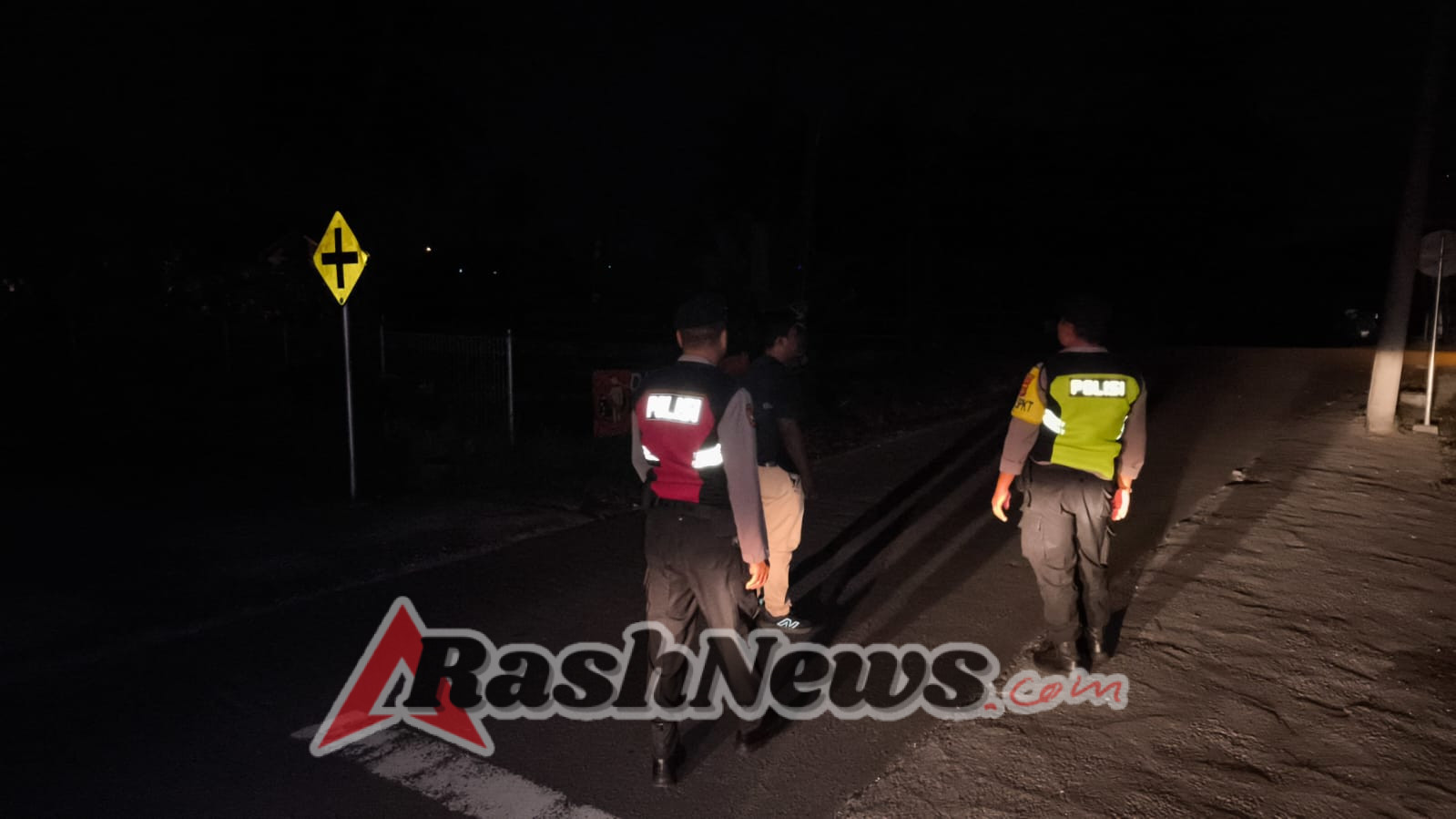 Blue Light Patrol Polsek Bebandem Cegah Gangguan Kamtibmas di Malam Hari