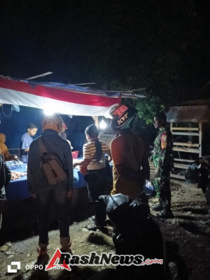 Babinsa Koramil Aesesa Monitor Situasi Wilayah Melalui Giat Siskamling Malam Hari