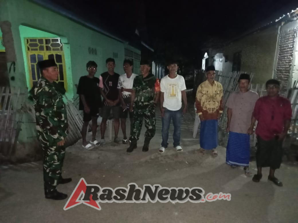 Patroli Malam Babinsa Sangga Fokuskan Pemukiman dan Titik Berkumpul Pemuda