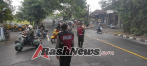 Polsek Dawan Amankan Kedatangan Rombongan BSC Bali Scooter di Festival Goa Lawah 2025