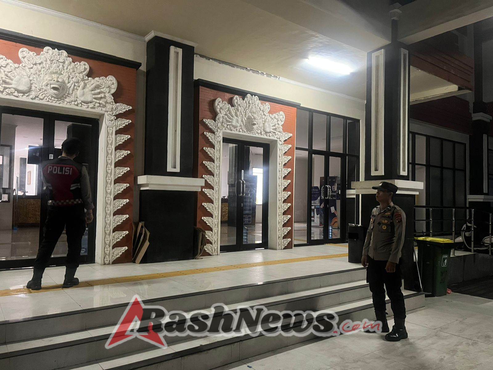 Polsek Nusa Penida Intensifkan Patroli Malam, Sambangi Pelabuhan hingga Tempat Persembahyangan