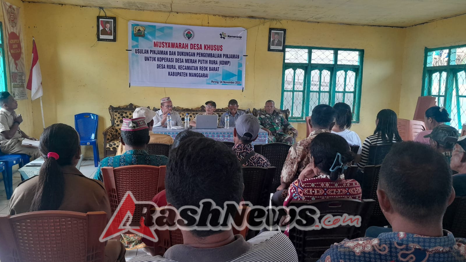 Babinsa Koramil 1612-02/Reok Hadiri MUSDESUS KDMP Robek TA 2025 di Desa Rura