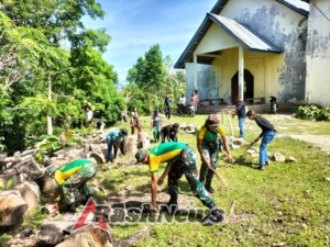 TNI dan Warga Alas Utara Kompak Gelar Karya Bakti di Kapela Santus Frans Asisi