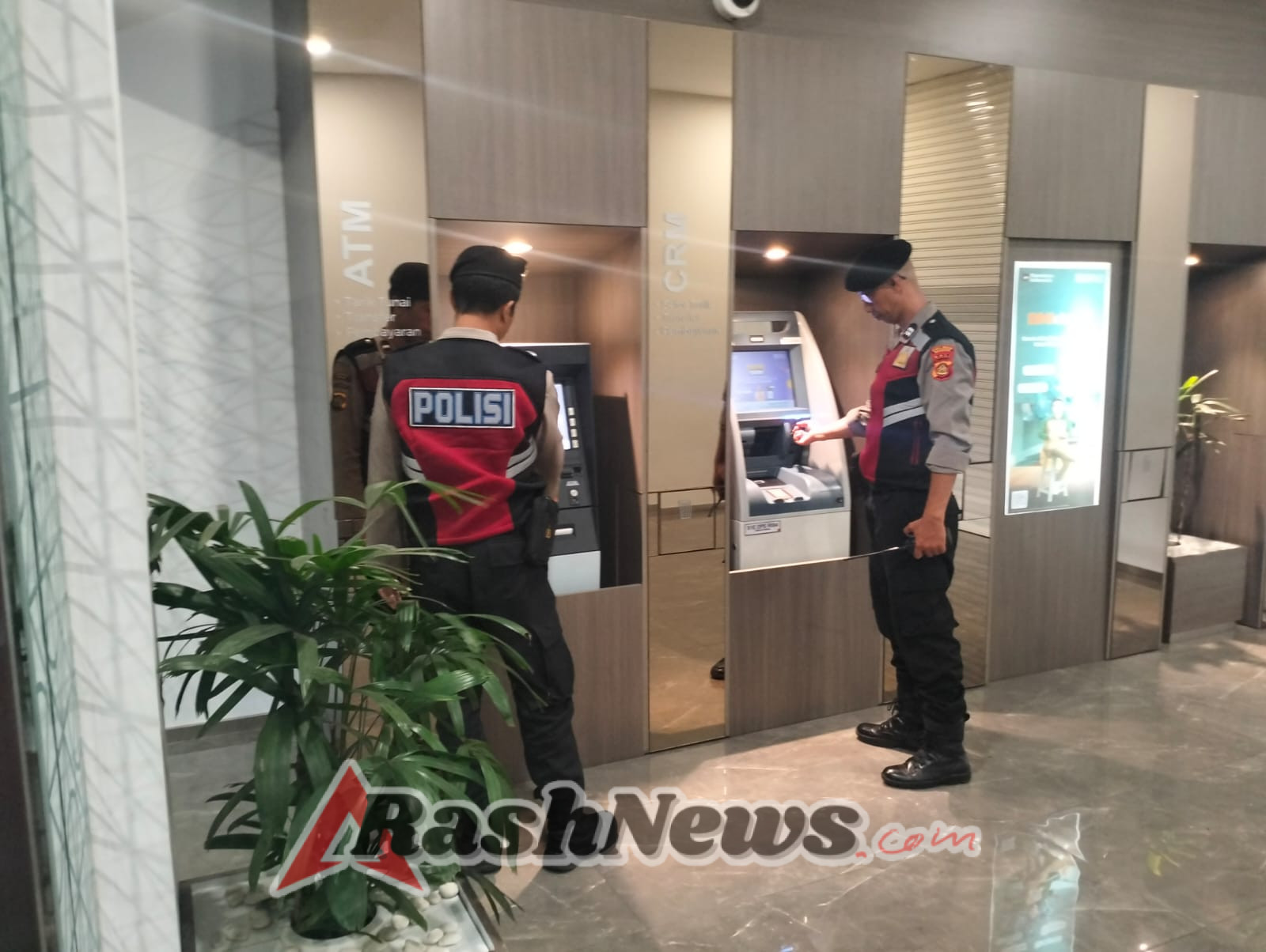 Antisipasi Kriminalitas Perbankan, Polsek Abiansemal Intensifkan Patroli Samapta Di Bank BNI