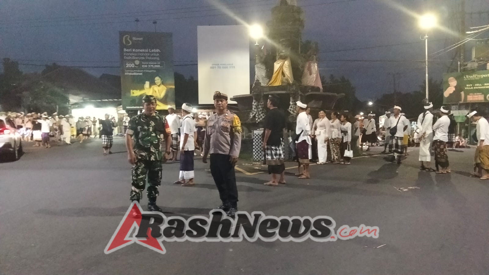 Kolaborasi Pengamanan Upacara Keagamaan Di Desa Bedulu Hadirkan Kamtibmas Kondusif