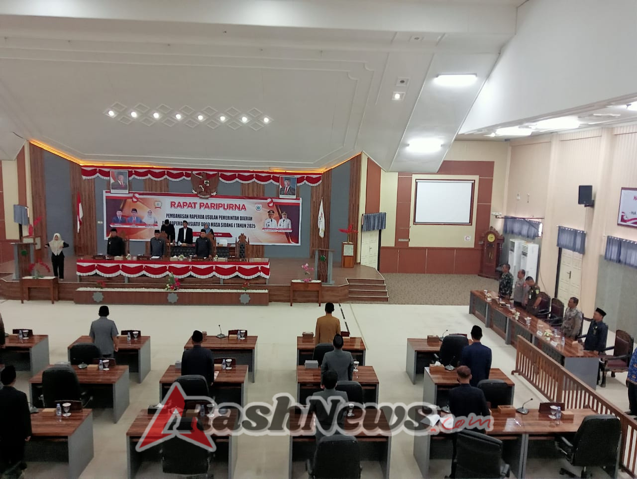 Danramil Taliwang Tegaskan Peran TNI Lewat Kehadiran Wakili Dandim di Raperda KSB