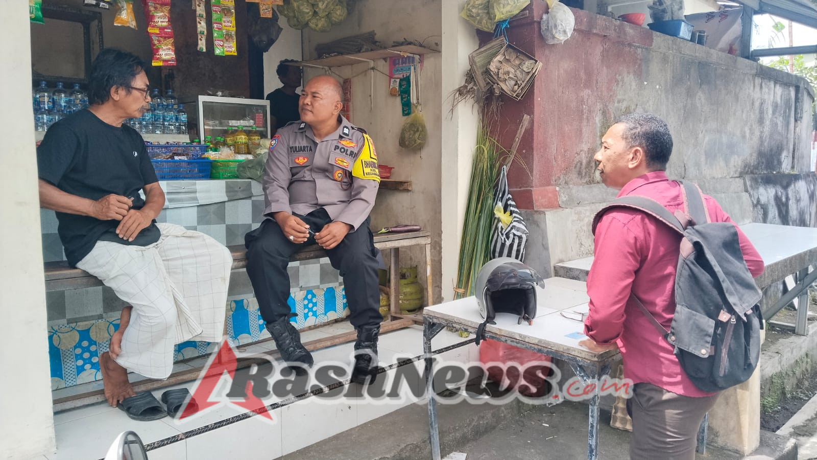 Bhabinkamtibmas Kelurahan Beng Sosialisasikan Call Center 110, Ajak Warga Aktif Jaga Kamtibmas