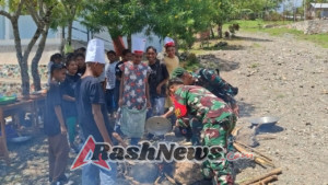 Satgas Pamtas Yonarhanud 2 Kostrad Beri Kejutan di SMAN Mutis Peringati Hari Guru