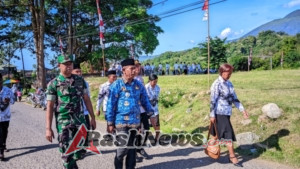 Kehadiran Babinsa di Upacara HUT Guru, Tunjukkan Dekatnya TNI dengan Masyarakat