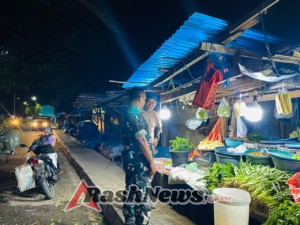 Pengamanan Wilayah: Babinsa Aesesa Laksanakan Patroli Siskamling di Kelurahan Danga