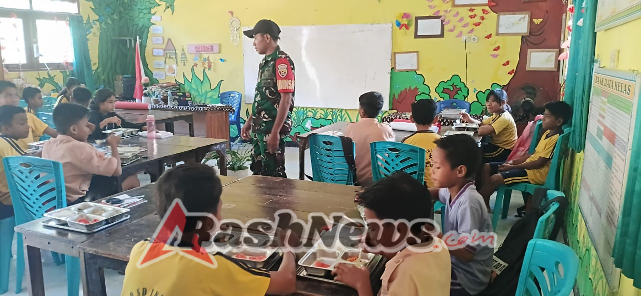 Babinsa Ba’a Aktif Dukung Pelaksanaan Program MBG di Wilayah Kabupaten Rote Ndao