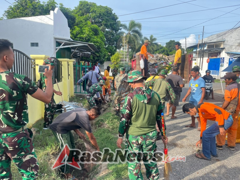 Wujudkan Lingkungan Sehat, TNI–Forkopimda Sumba Timur Kompak Gelar Jumat Bersih