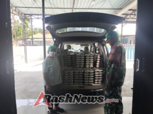 Koramil 1627-02 Pantai Baru Kawal Distribusi Makanan Bergizi bagi Peserta Didik di 4 Jenjang Pendidikan