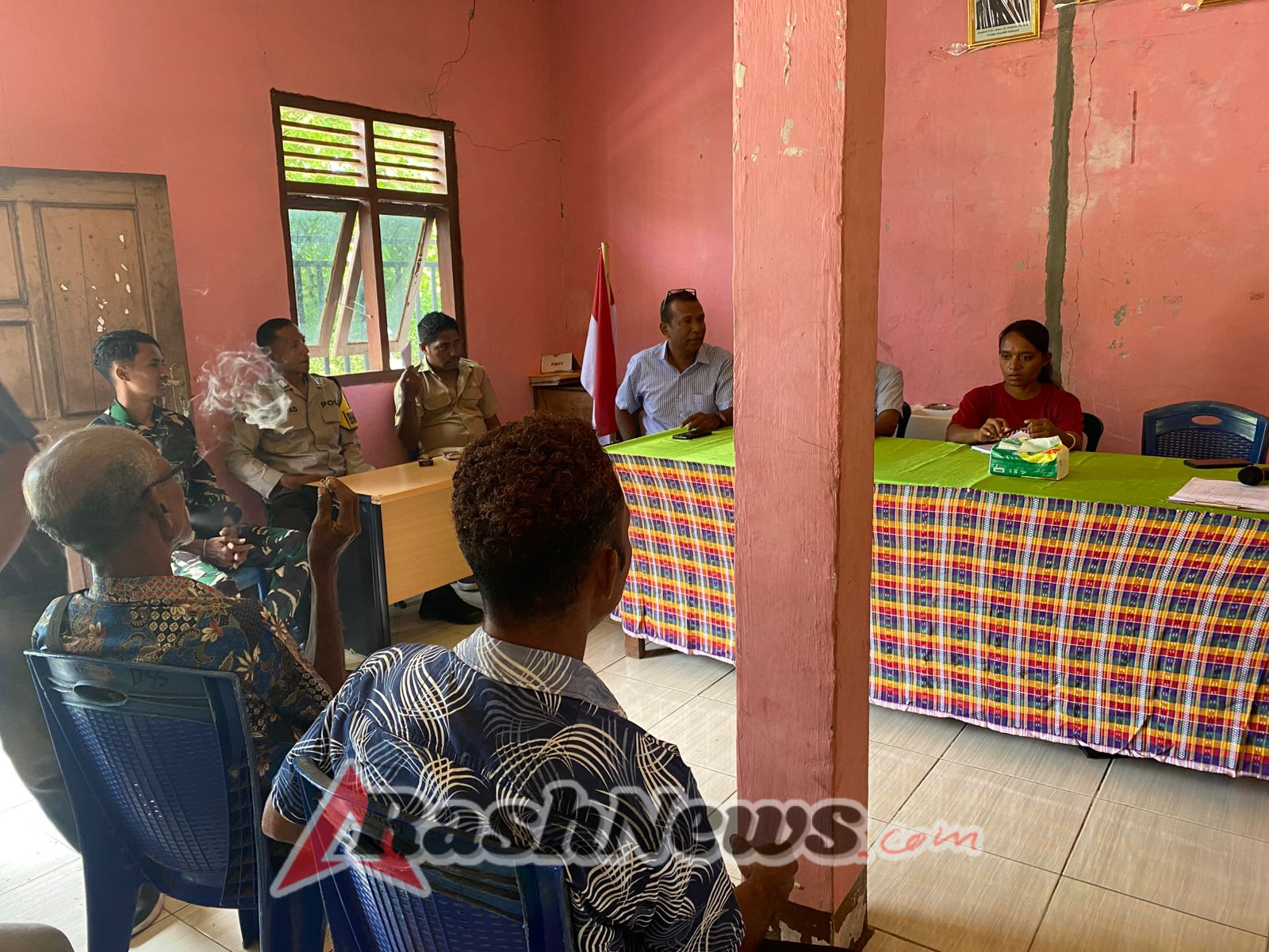 Musyawarah Koperasi Desa Merah Putih Berjalan Tertib dan Lancar, Babinsa Beri Dukungan Penuh