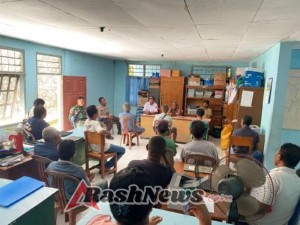 Wujudkan Kamtibmas Kondusif, Babinsa Kewapante Lakukan Komsos dengan Aparat Desa Munerana