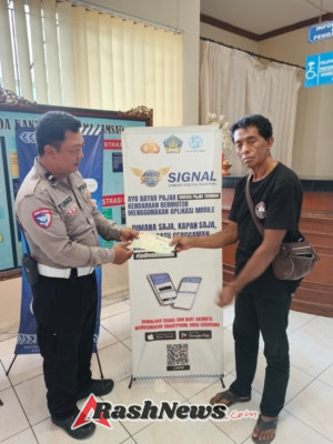 Polres Karangasem Ajak Masyarakat Gunakan Aplikasi SIGNAL untuk Bayar Pajak Kendaraan Secara Online