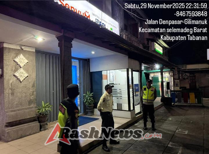 Polsek Selemadeg barat Gelar Patroli Malam Pantau Keamanan wilayah Cegah Gangguan Kamtibmas