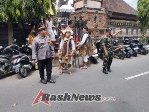 Pengamanan Upacara Agama Dewa Yadnya Di Pura Dalem Biya Keramas Berjalan Kondusif