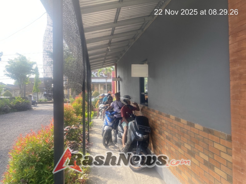 Pelayanan Samsat Drive Thru Polres Karangasem