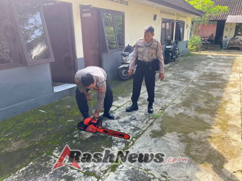 Kapolsek Kerambitan laksanakan Pengecekan alat Chainsaw