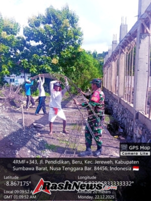 Babinsa Desa Belo Pastikan Pembangunan Koperasi Merah Putih Berjalan Lancar