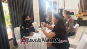 Sidokkes Polres Klungkung Laksanakan Pelayanan Kesehatan HPV DNA Bagi Polwan, ASN, dan Bhayangkari.