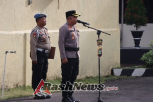 Wakapolres Karangasem Pimpin Apel: Persiapkan Pengamanan Tahun Baru dan Pisah Sambut Kapolres