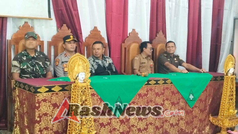 Kapolres Bangli Hadiri Launching Paket Makan Bergizi Gratis SPPG Batur Tengah