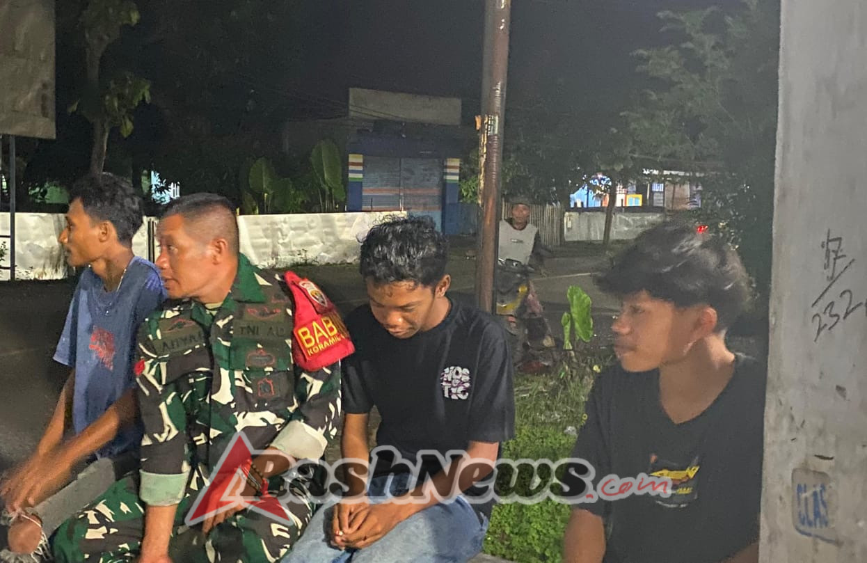 Cegah Gangguan Kamtibmas, Babinsa Kempo Laksanakan Ronda Malam