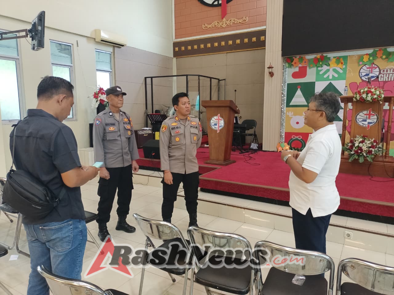 Jelang Natal 2025, Kapolsek Denpasar Selatan Sambang ke Gereja GKMI Ekklesia beri himbauan kamtibmas